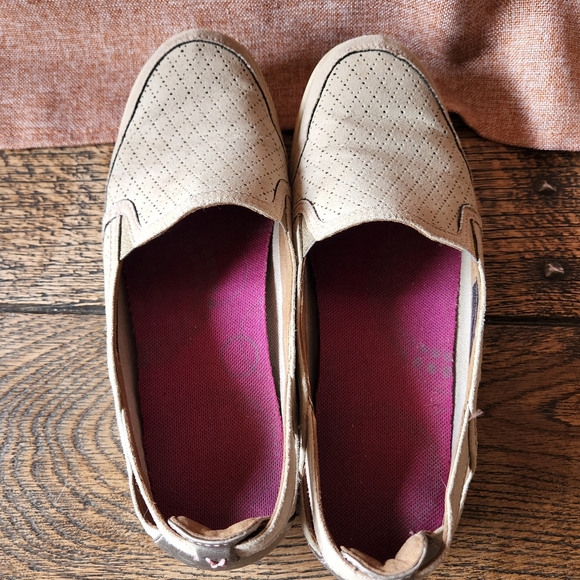 Cobb Hill shoes - Picture 4 of 6